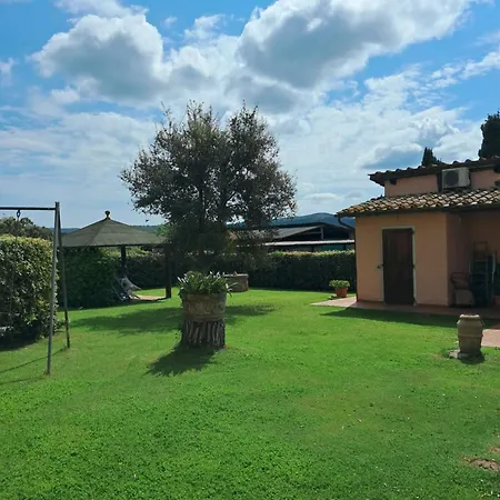 Apartment Casetta Del Piano